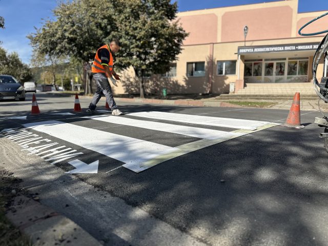 Общината продължава с политиката си за безопасно движение по улиците