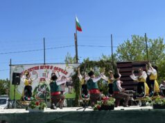 Пъдарево събра пазители на българските традиции на празника „Пролетни игри и обичаи“