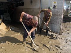 Горски служители участваха в отводняването и разчистването на засегнатите имоти в Тича