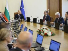 Румен Радев: От днес в Министерския съвет работят денонощен горещ телефон и имейл за сигнали за злоупотреба с власт, корупция и конфликт на интереси