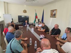 Областният управител Михаил Кашеров проведе среща със земеделски производители от Сливенско