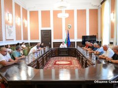 Производителите на праскови потърсиха подкрепа от кмета: Положението става нетърпимо