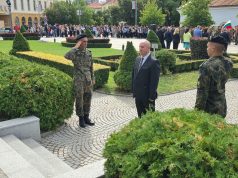 Заместник областният управител Димитър Величков участва в тържествения ритуал по повод 118 години от Независимостта на България